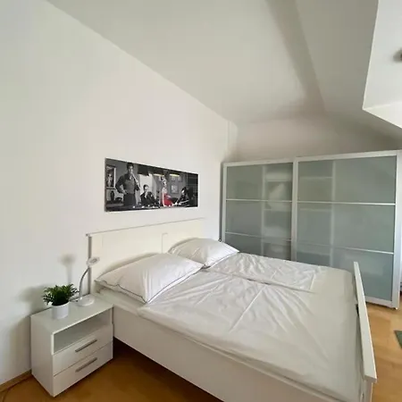 Cosy Apartment In Central Location Vienna Esterno foto